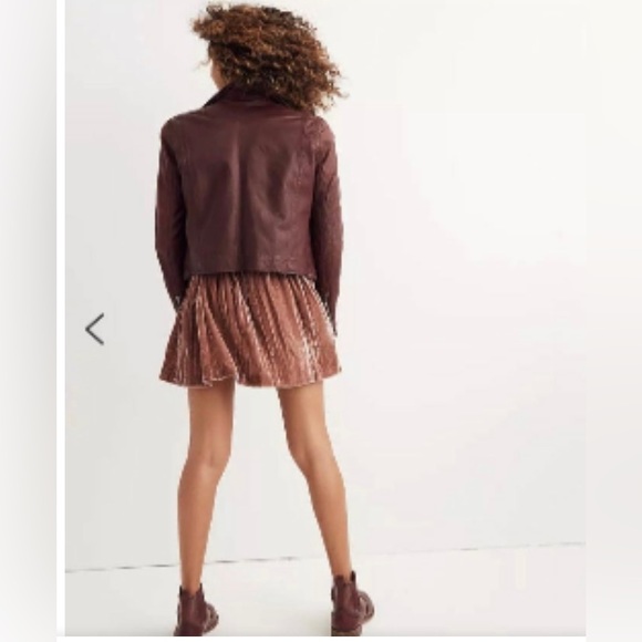 NWT Madewell Crushed Velvet Mini Skirt 🎀 - Picture 3 of 3
